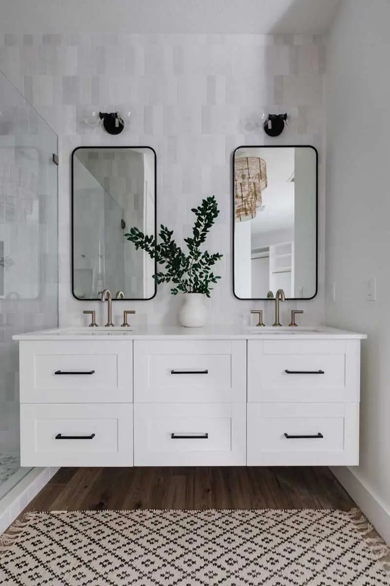 Kitchen with Prodigy Cabinetry cabinets